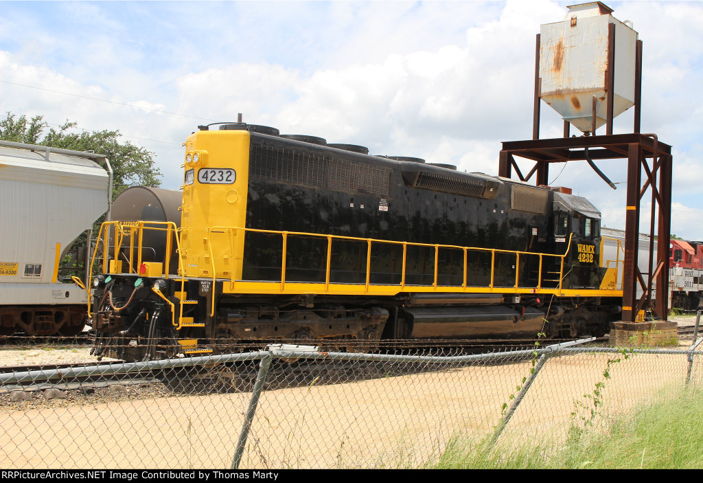 WAMX 4232